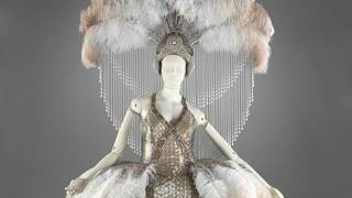 Glorifying the American Girl: Choreographing Sondheim’s ‘Follies’ photo