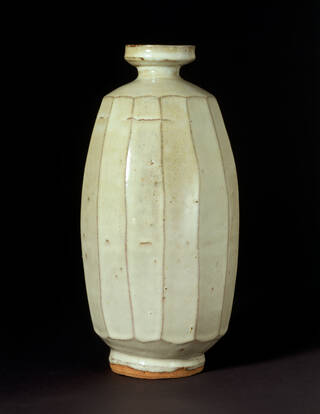 vase