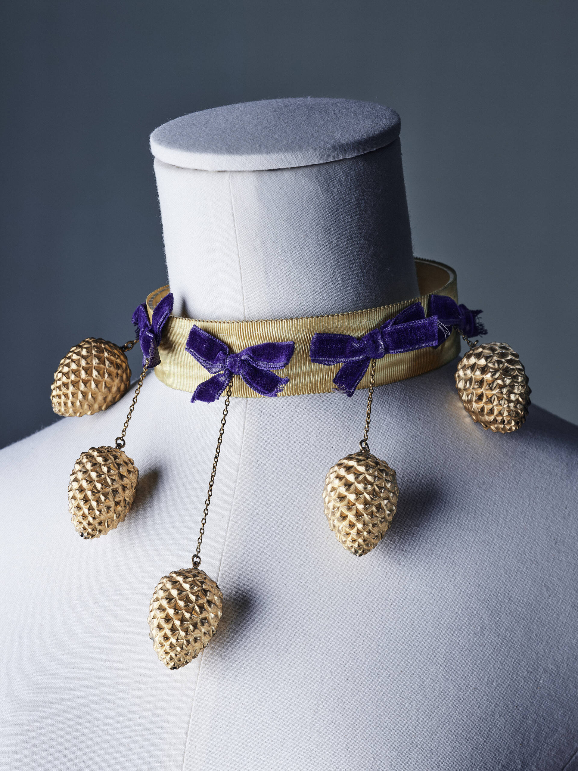 Schiaparelli: Fashion Becomes Art