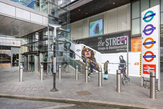 The lift, stairs and escalator at Stratford Place