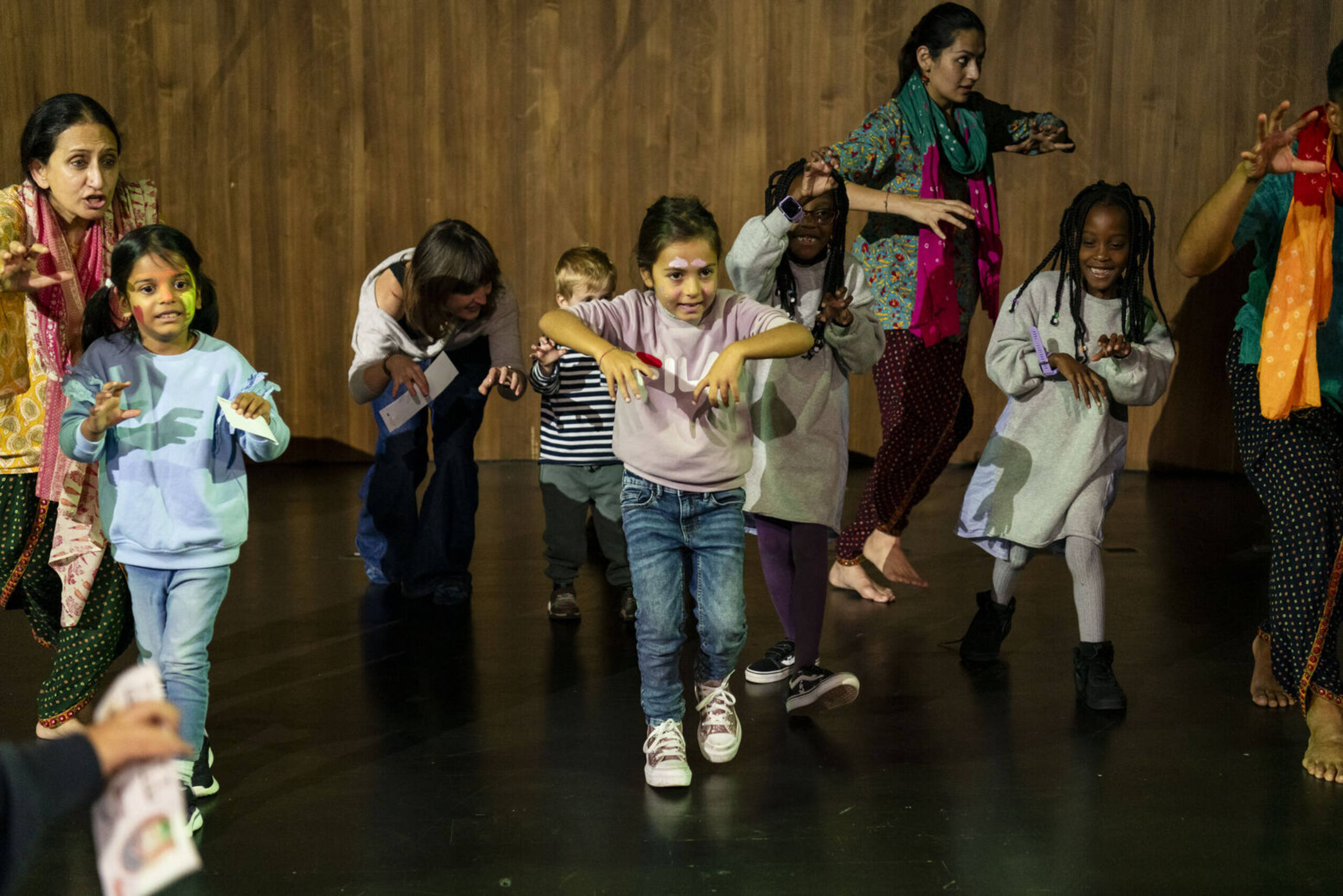 Popup Performance Pop Up Performance: The Great Museum Adventure - Workshop at V&A South ...